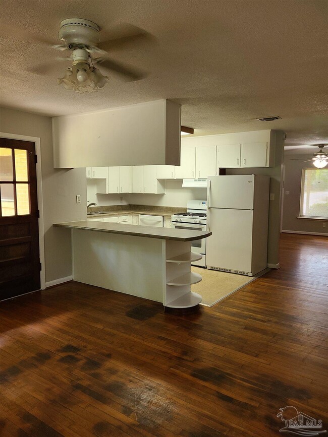 Building Photo - 7758 Kipling St