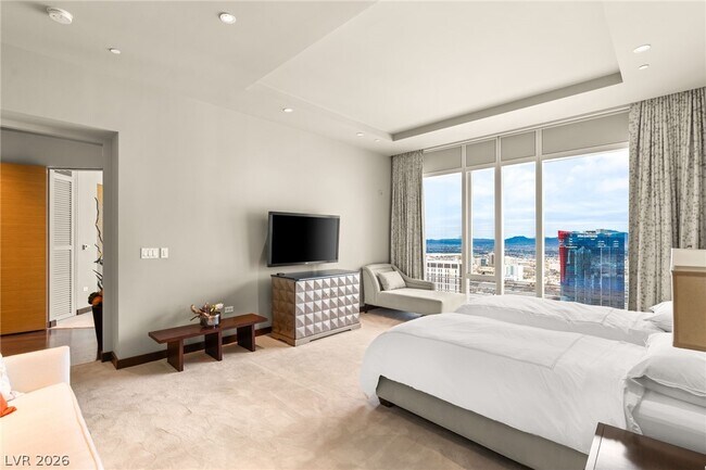 Building Photo - 3750 S Las Vegas Blvd