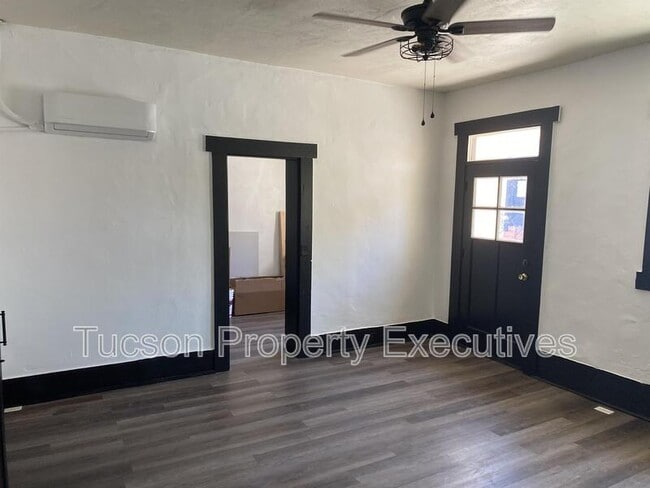 Building Photo - 91 W Simpson St