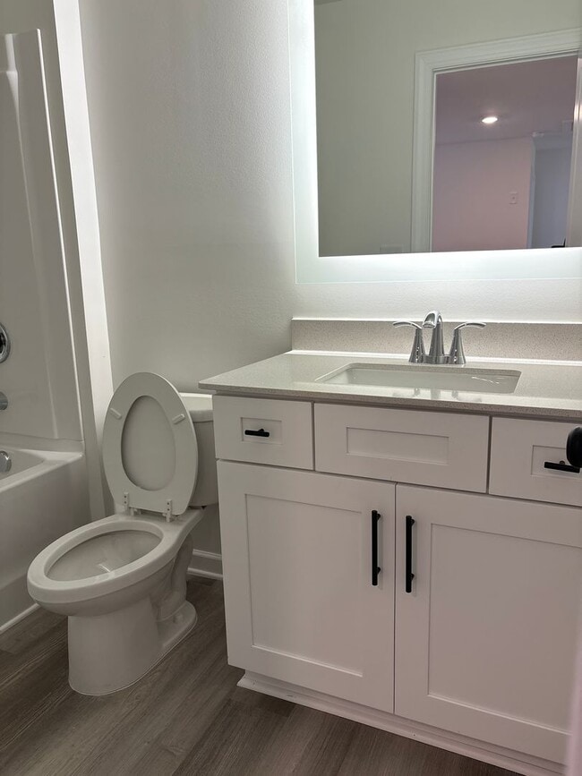 Building Photo - BRAND NEW SINGLE FAMILY HOME IN LOGANVILLE