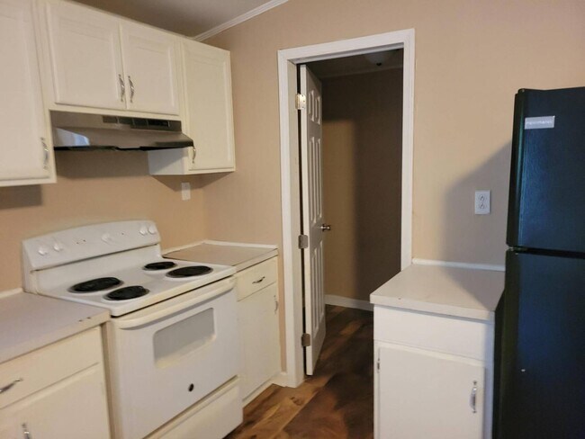 Building Photo - 4079 Acorn Dr
