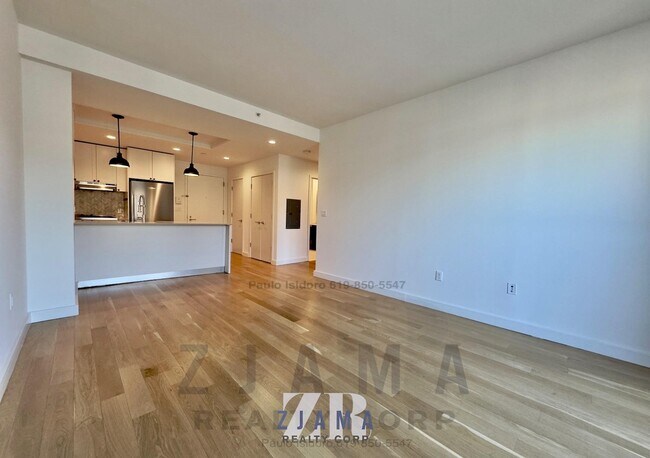 Building Photo - 409 Eastern Pkwy