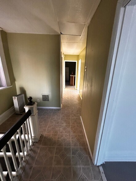 Building Photo - 1460 Laurel St