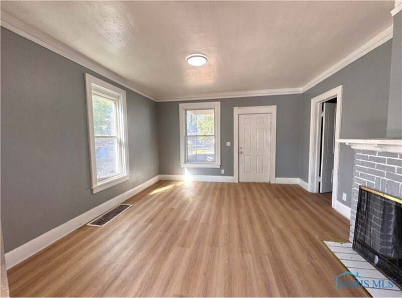 Building Photo - 949 Forsythe St