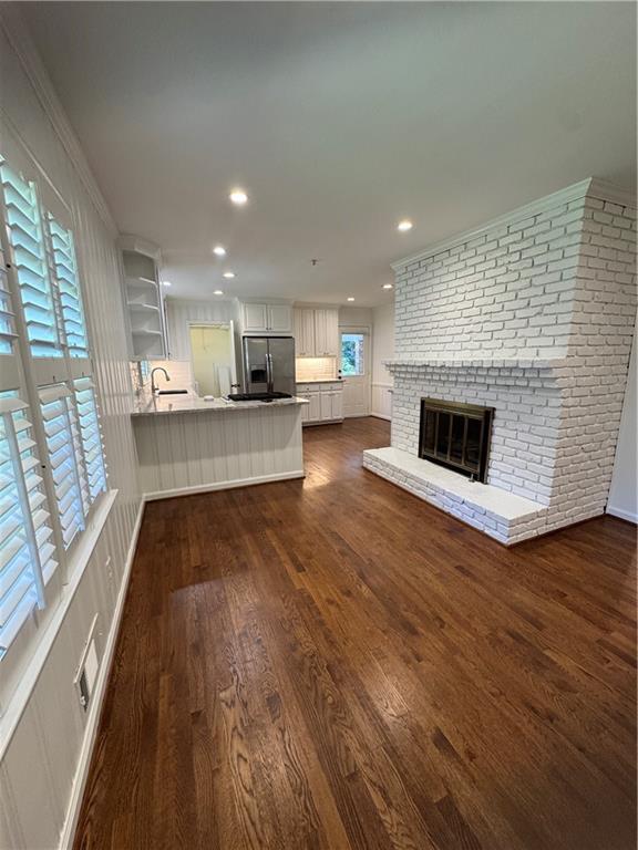 Building Photo - 304 Colewood Way NW