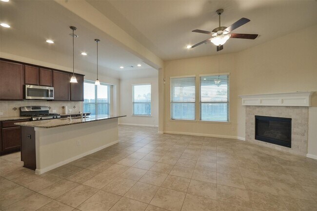 Building Photo - 3643 Cottage Pines Ln
