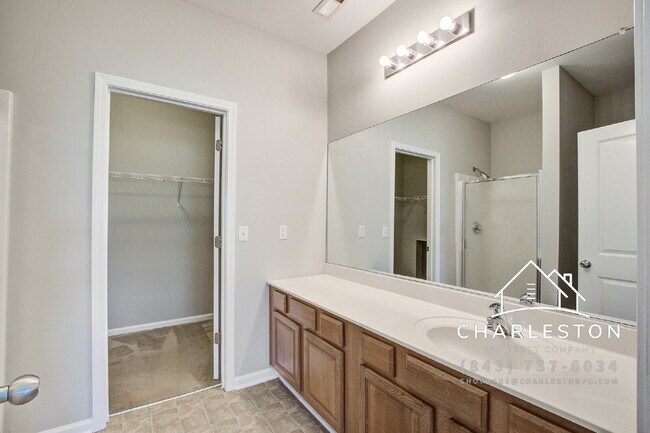 Building Photo - 198 Grand Oaks Dr