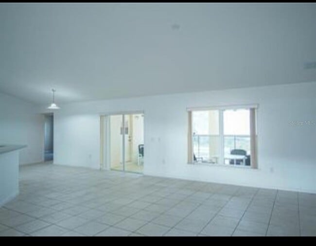 Building Photo - 203 Grand Reserve Dr