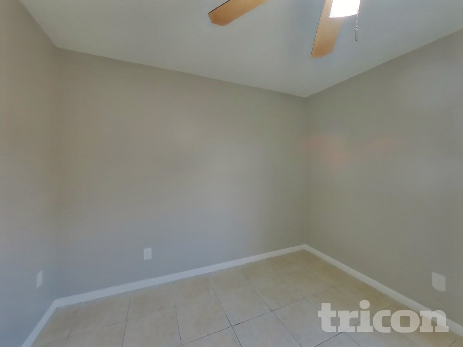 Building Photo - 603 Ephrata Dr