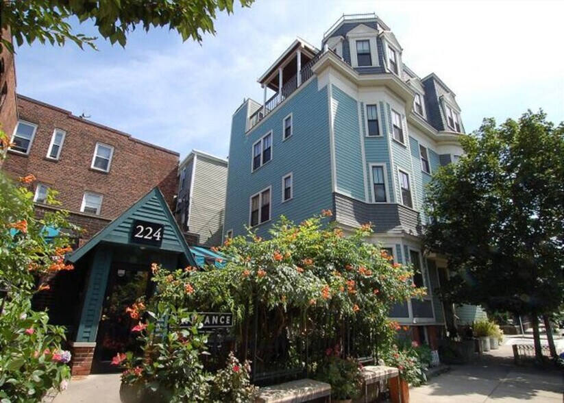 Building Photo - 4 Mayhew St