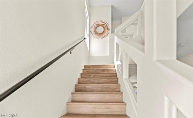 Building Photo - 5945 Lambert Bridge Ave