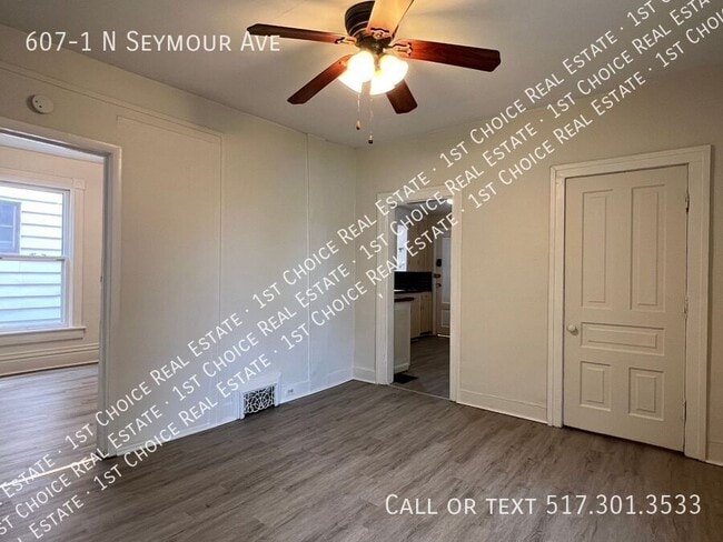 Building Photo - 607-1 N Seymour Ave-