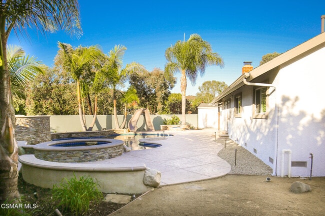 Building Photo - 961 Riopelle Ct