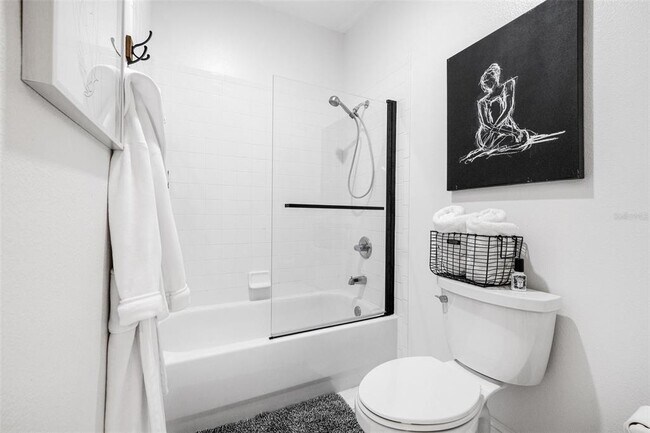 Building Photo - 313 Inner Harbour Cir