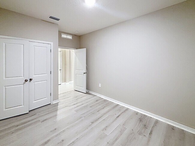 Building Photo - 12657 Promenade Estates Blvd