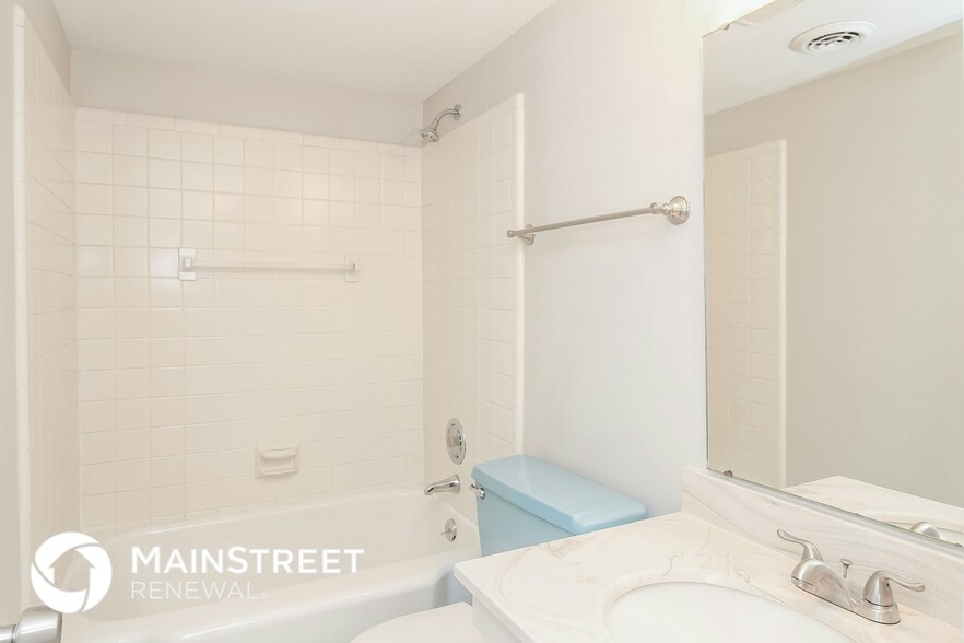 Building Photo - 999 Nottingham Rd