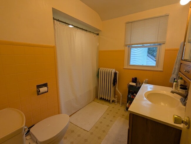 Building Photo - 5921 London Rd