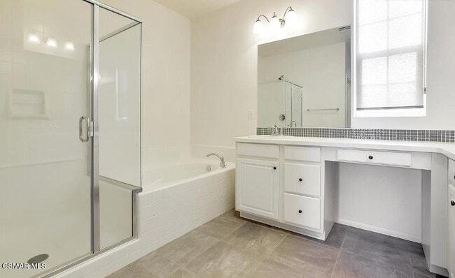 Building Photo - 458 Stratus Ln