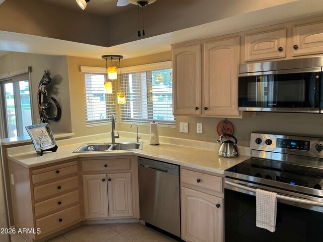 Building Photo - 25231 S Papago Pl