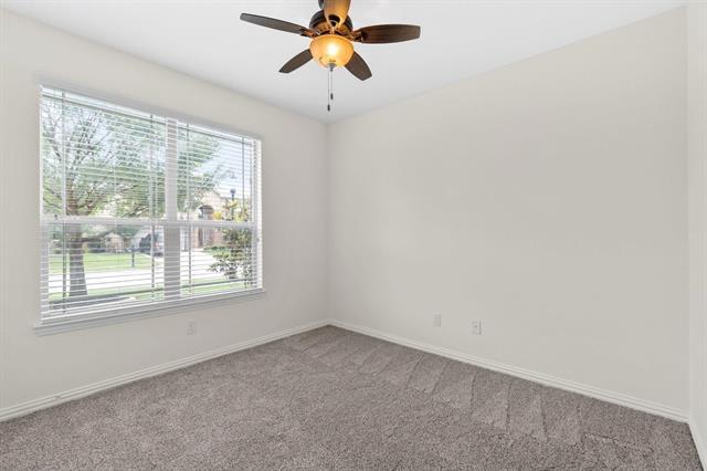 Building Photo - 1705 Medina Ln