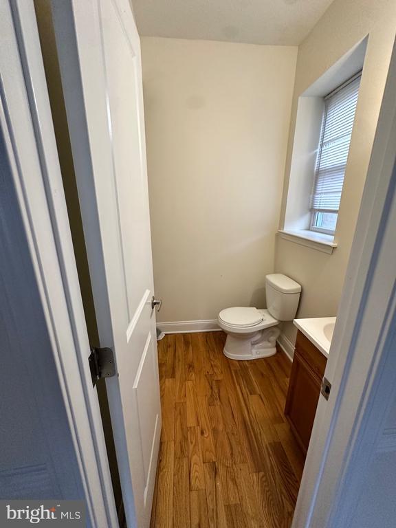 Building Photo - 2258 N Park Ave