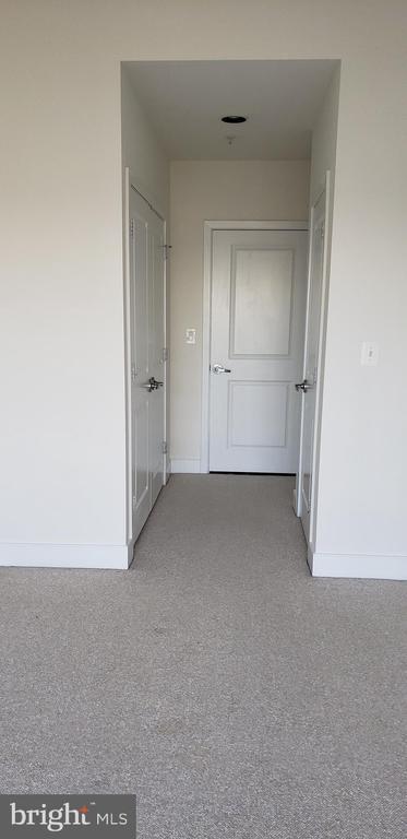 Building Photo - 4101 Albemarle St NW