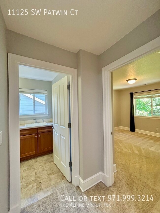 Building Photo - 11125 SW Patwin Ct