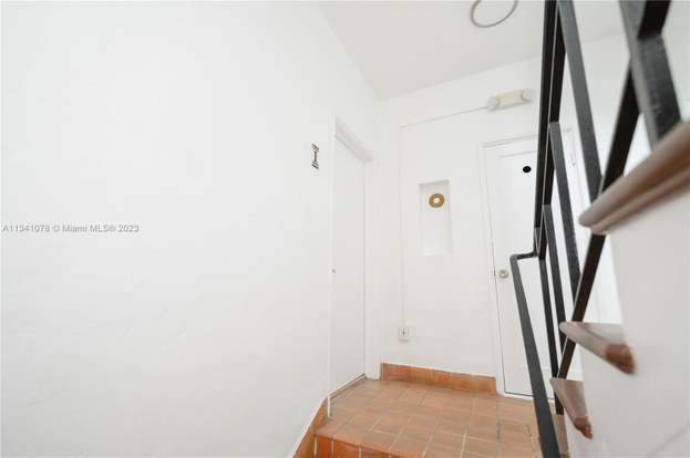 Building Photo - 825 Jefferson Ave