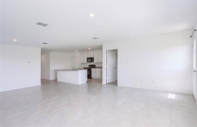 Building Photo - 1617 Vattier St