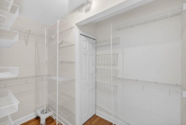 Building Photo - 2808 NE 22nd St