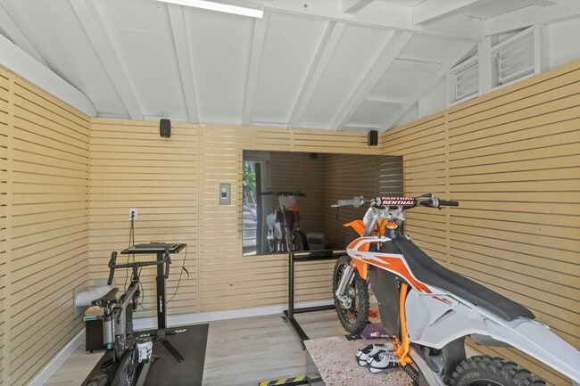 Building Photo - 31500 Britton Cir
