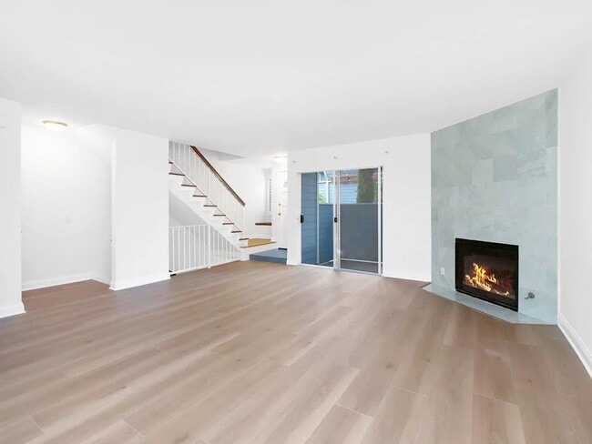 Building Photo - 26105 Frampton Ave