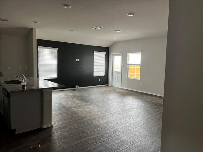 Building Photo - 1009 Marvin Wy