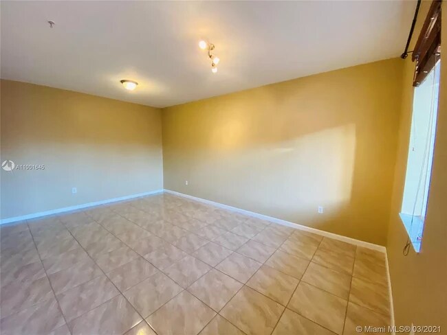 Building Photo - 17350 NW 67th Ave