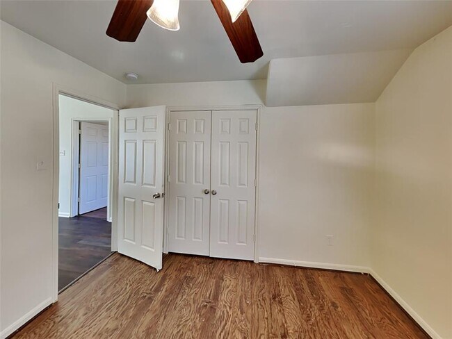 Building Photo - 21927 Saragosa Pond Ln