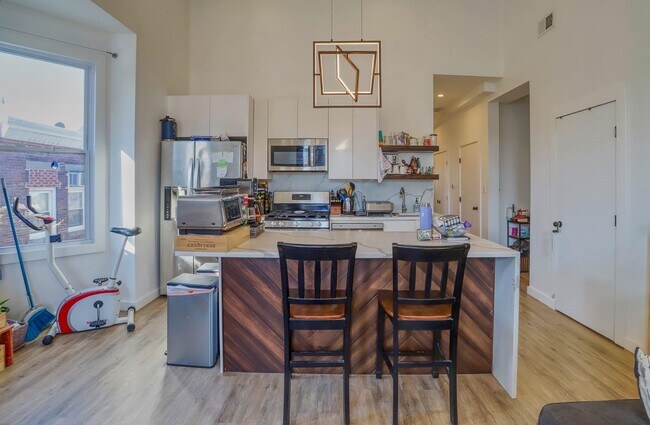 Building Photo - 1507 West St