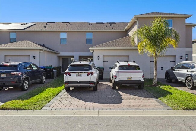 Building Photo - 13121 Bounty Ave