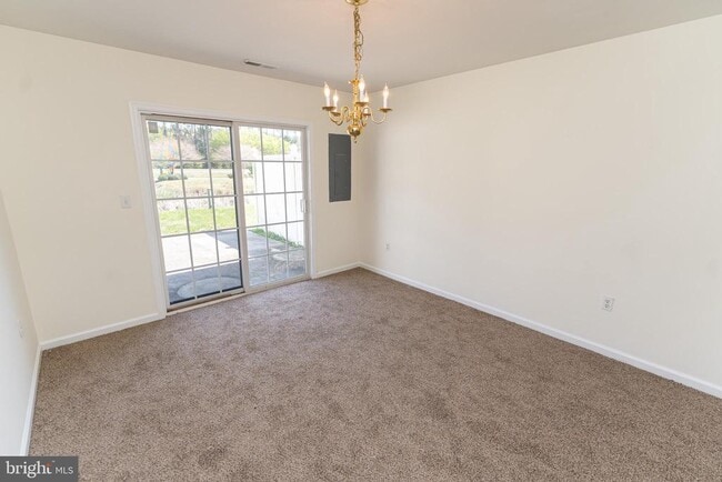 Building Photo - 202 Carsons Ct