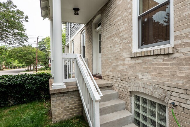 Building Photo - 1601 Ashland Ave