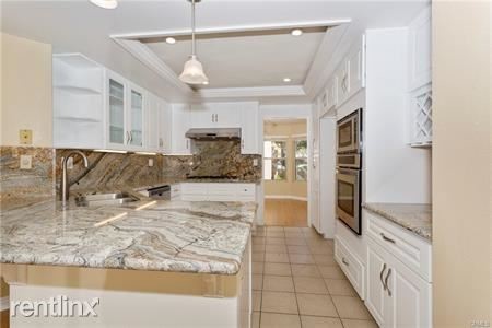 Building Photo - 4 br, 3 bath House - 10 Montelegro
