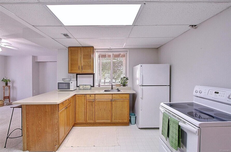 Building Photo - 13355 Fawn Ct