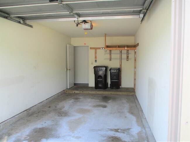 Building Photo - 230 Wethington Dr