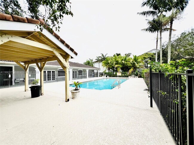 Building Photo - 15480 SW 284th St