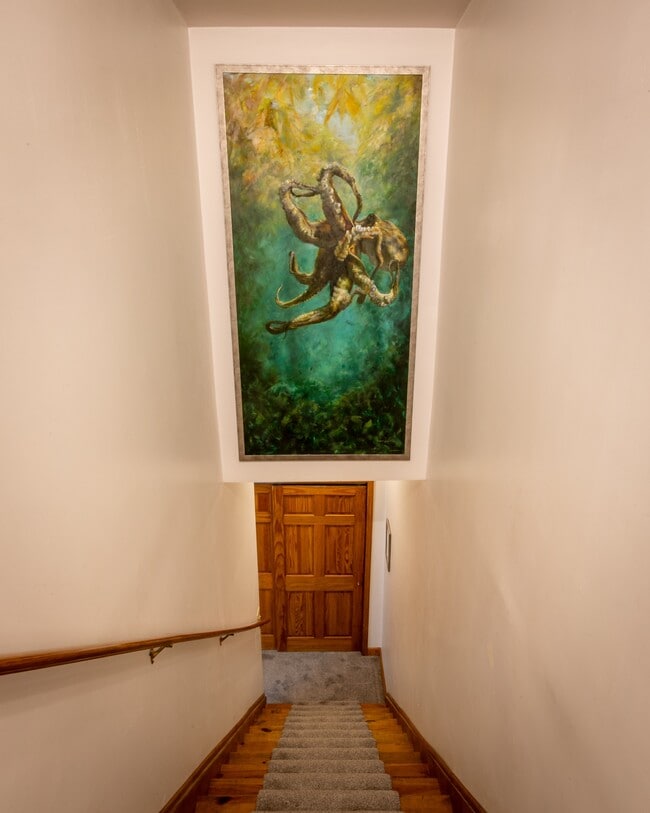 Building Photo - 1241 Bates Ave