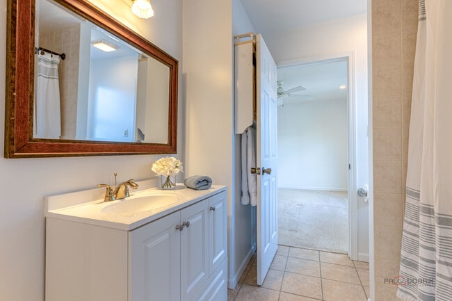 Building Photo - 20772 N William Ave