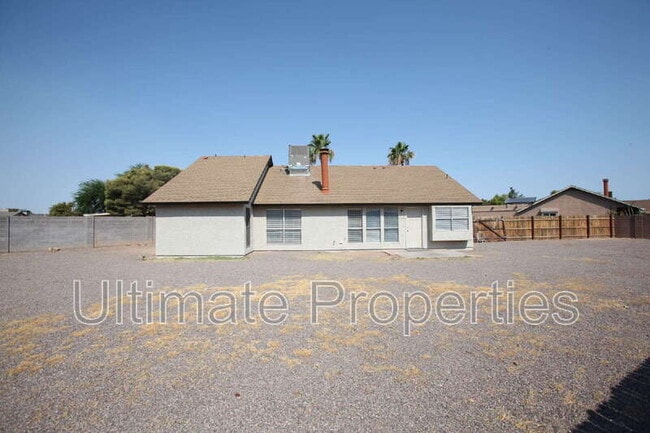 Building Photo - 1803 W Barrow Dr