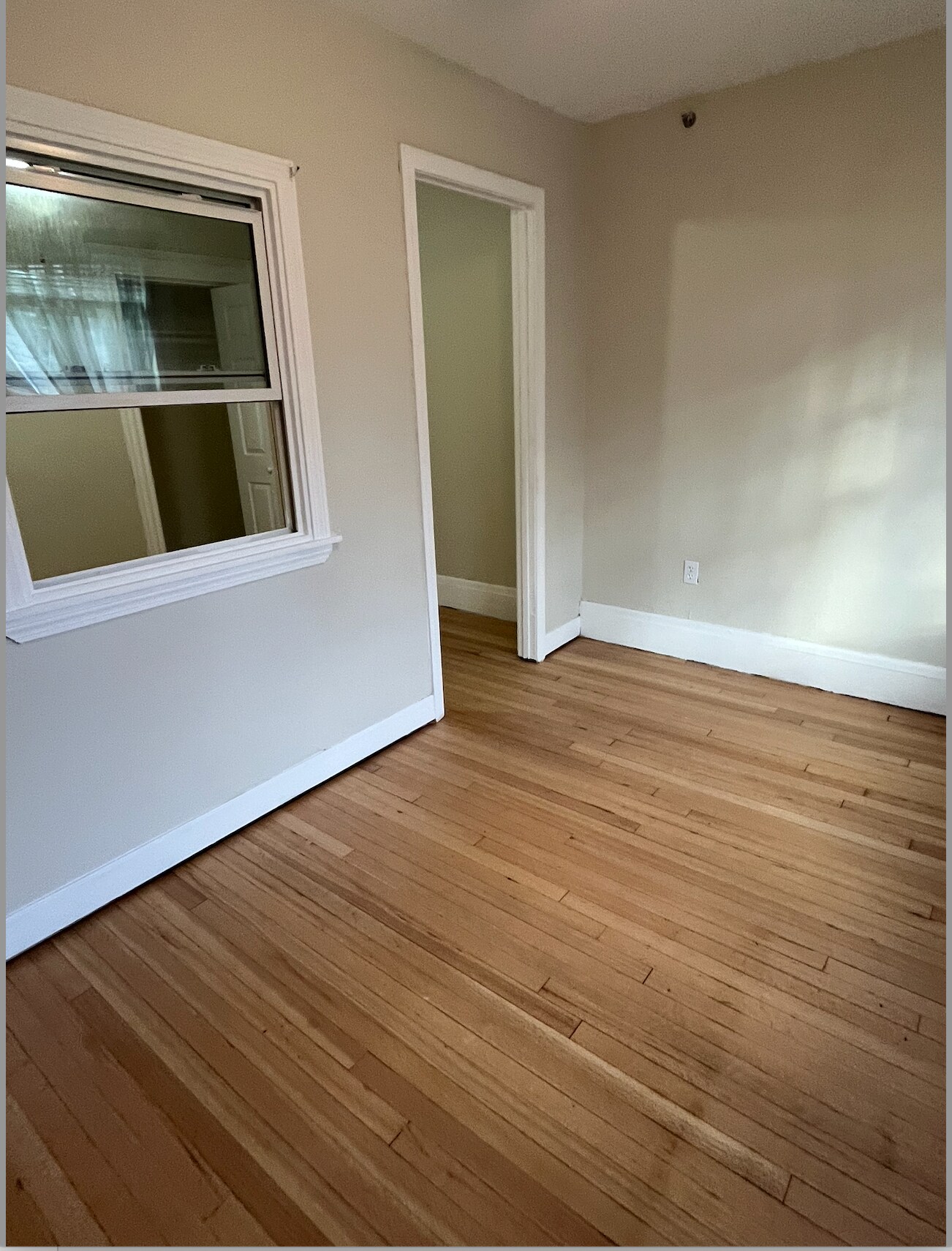 small bedroom with entrance to office - 42 W Baltimore St