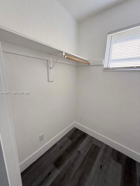 Building Photo - 275 NE 173rd St