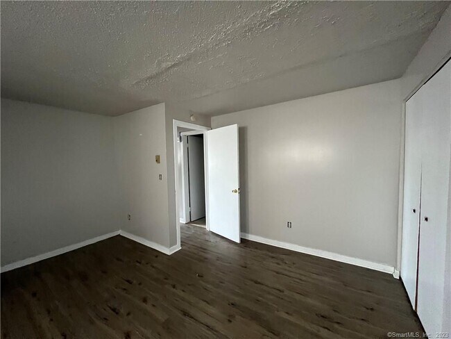 Building Photo - 76 Terrace St