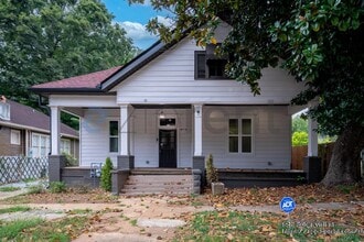 Building Photo - 981 Metropolitan Pkwy SW